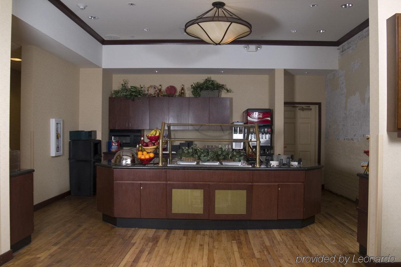 Staybridge Suites Savannah Historic District By Ihg Restoran gambar