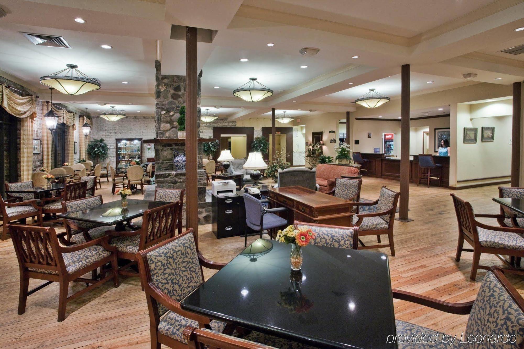 Staybridge Suites Savannah Historic District By Ihg Luaran gambar