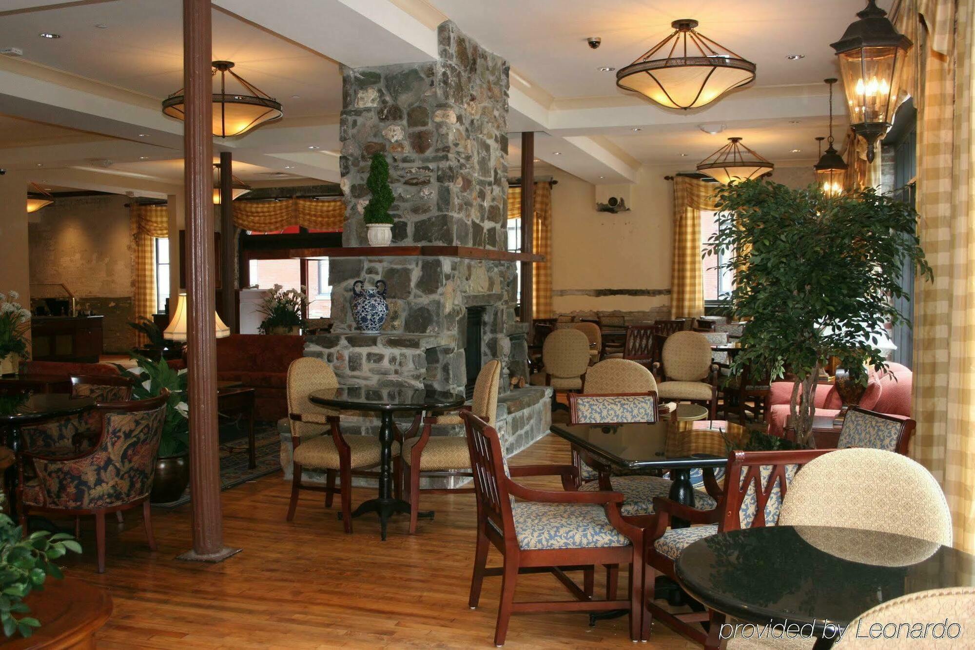 Staybridge Suites Savannah Historic District By Ihg Luaran gambar